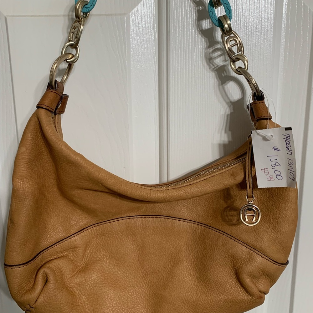 New Etienne Aigner 100% genuine leather purse